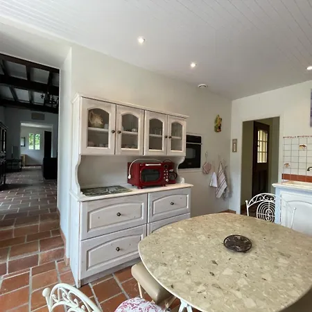 Lapouyade 度假居 Burosse-Mendousse